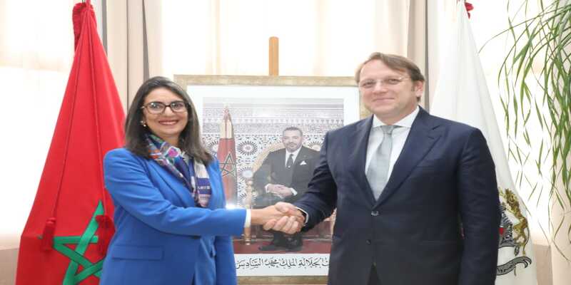 Nadia Fettah rencontre le Commissaire Européen au Voisinage et à l