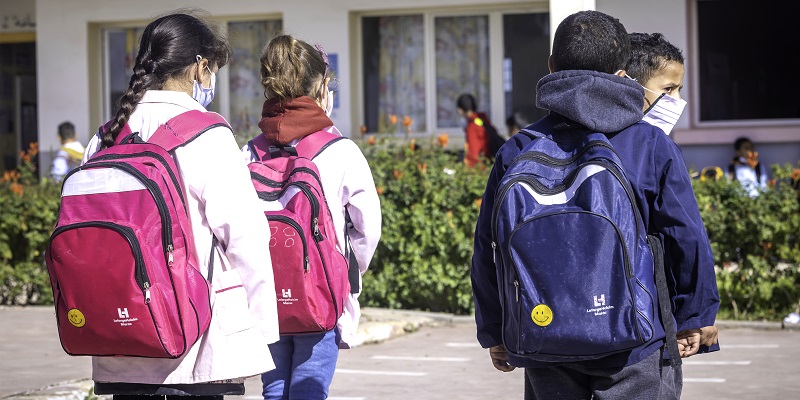 OCDE : Les filles surpassent les garçons à l’école, mais désavantagées sur le marché du travail