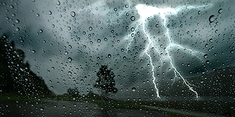 Météo : de fortes pluies et rafales de vent attendues