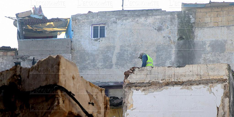 Mécanisme d'alerte précoce pour les bâtiments menaçant ruine