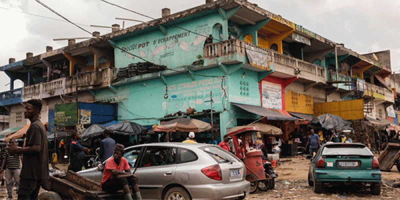 Abidjan, un «nid d'artistes» tumultueux et vivant